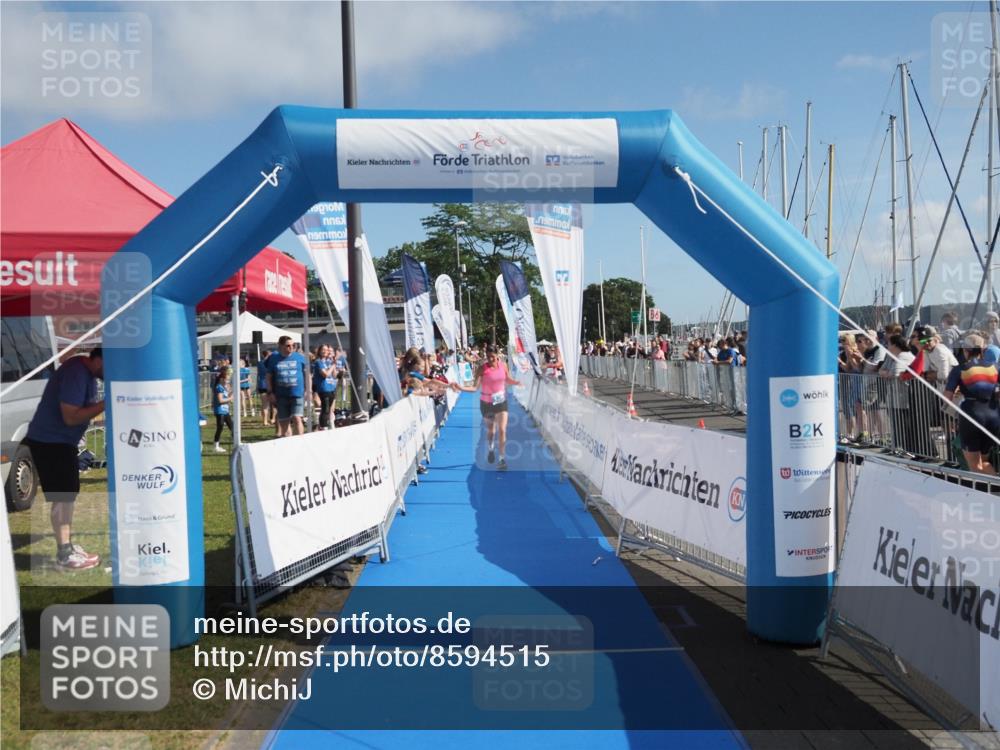 17.08.2025 - KN Förde Triathlon 2025 MichiJ http://msf.ph/oto/8594515 17.08.2025 10:38:27 Laufen 135 meine-sportfotos.de