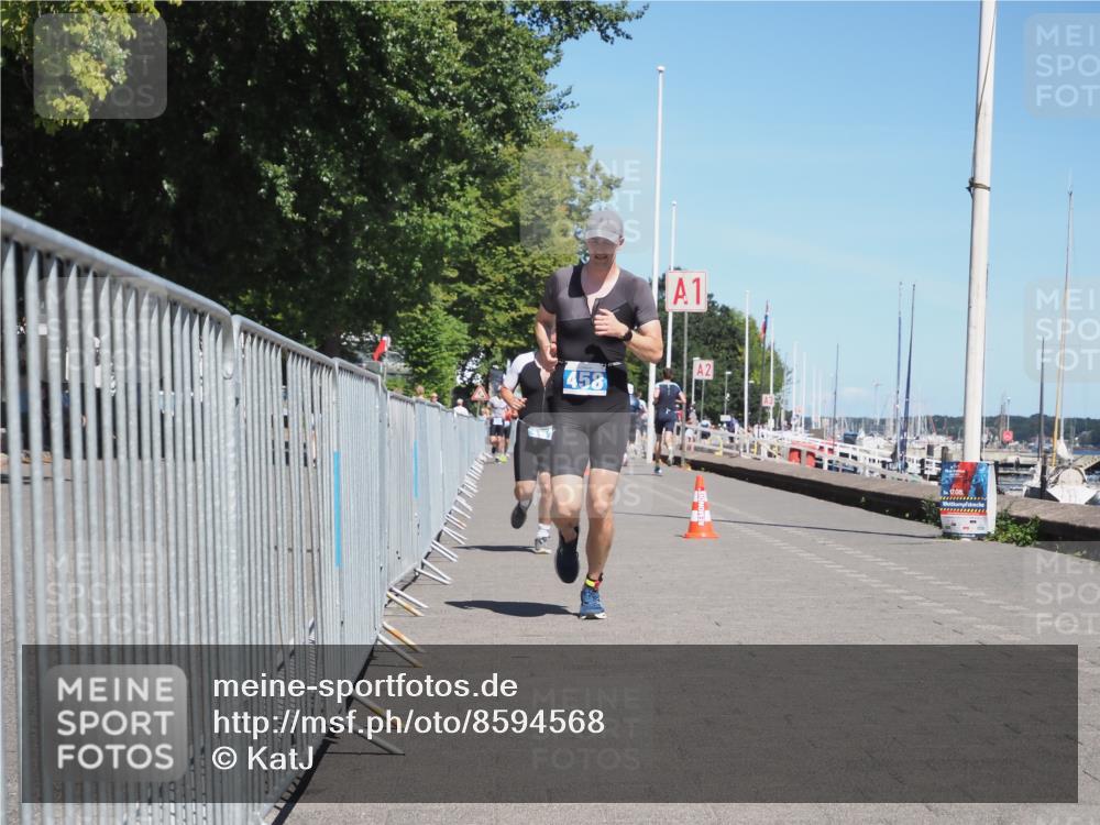 17.08.2025 - KN Förde Triathlon 2025 KatJ http://msf.ph/oto/8594568 17.08.2025 13:40:30 Laufen 357, 433, 458 meine-sportfotos.de