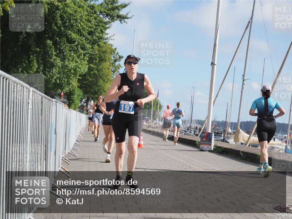 17.08.2025 - KN Förde Triathlon 2025 KatJ http://msf.ph/oto/8594569 17.08.2025 10:22:52 Laufen 107, 111, 145, 197, 202 meine-sportfotos.de