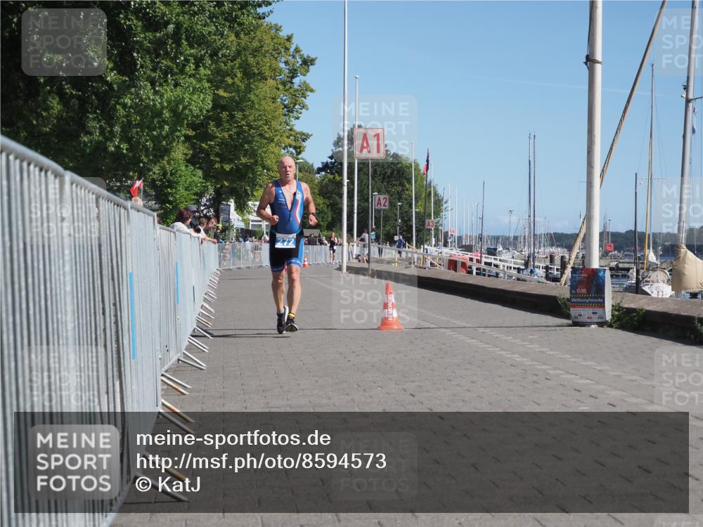 17.08.2025 - KN Förde Triathlon 2025 KatJ http://msf.ph/oto/8594573 17.08.2025 11:41:24 Laufen 272 meine-sportfotos.de