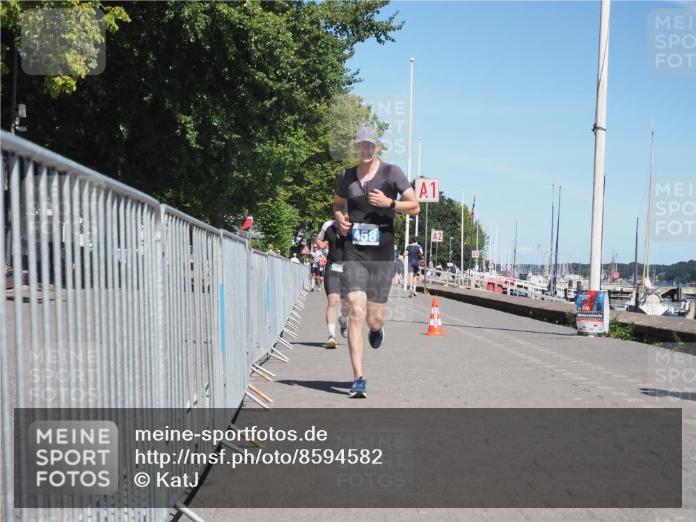 17.08.2025 - KN Förde Triathlon 2025 KatJ http://msf.ph/oto/8594582 17.08.2025 13:40:31 Laufen 357, 433, 458 meine-sportfotos.de