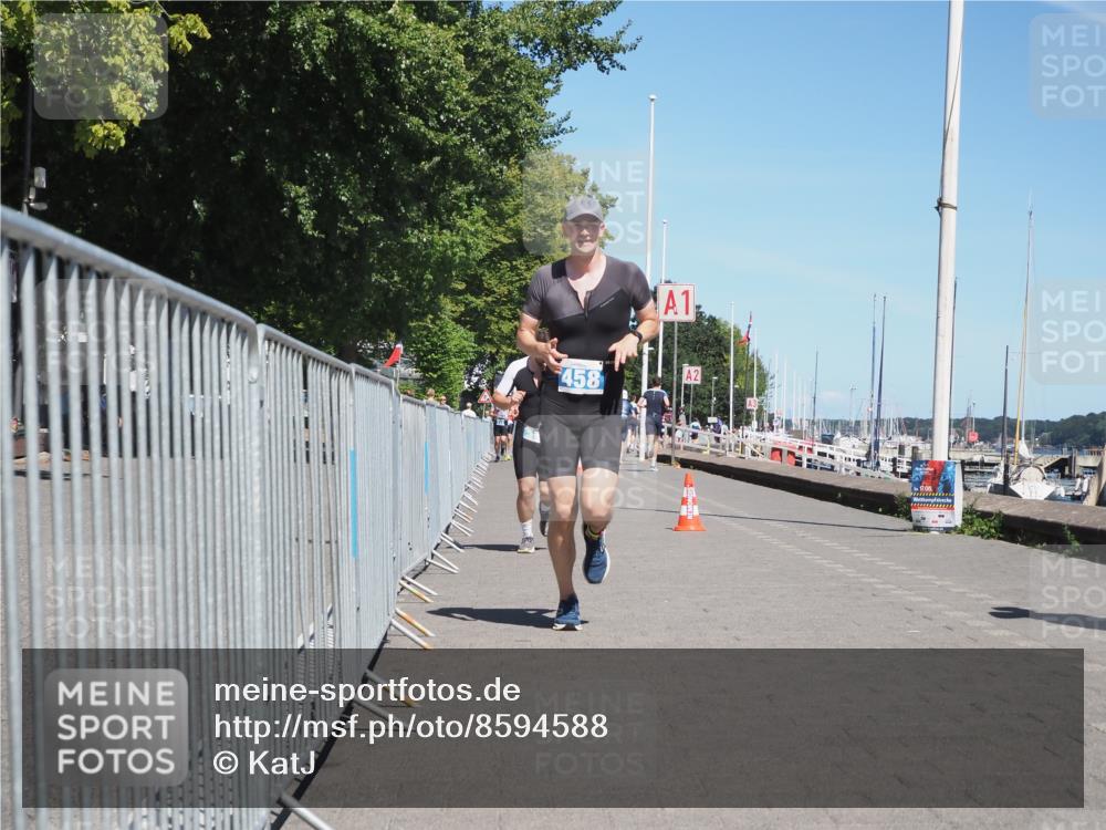 17.08.2025 - KN Förde Triathlon 2025 KatJ http://msf.ph/oto/8594588 17.08.2025 13:40:31 Laufen 357, 433, 458 meine-sportfotos.de