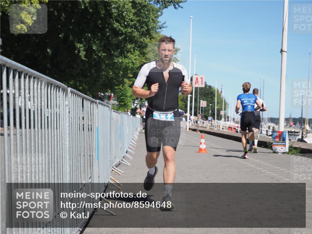 17.08.2025 - KN Förde Triathlon 2025 KatJ http://msf.ph/oto/8594648 17.08.2025 13:40:34 Laufen 357, 458 meine-sportfotos.de