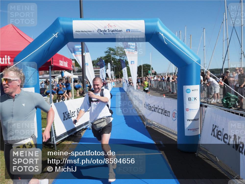 17.08.2025 - KN Förde Triathlon 2025 MichiJ http://msf.ph/oto/8594656 17.08.2025 12:03:24 Laufen 643 meine-sportfotos.de