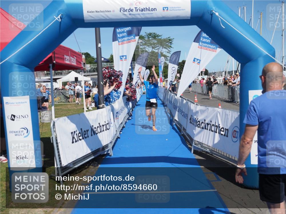 17.08.2025 - KN Förde Triathlon 2025 MichiJ http://msf.ph/oto/8594660 17.08.2025 13:55:25 Laufen 455 meine-sportfotos.de