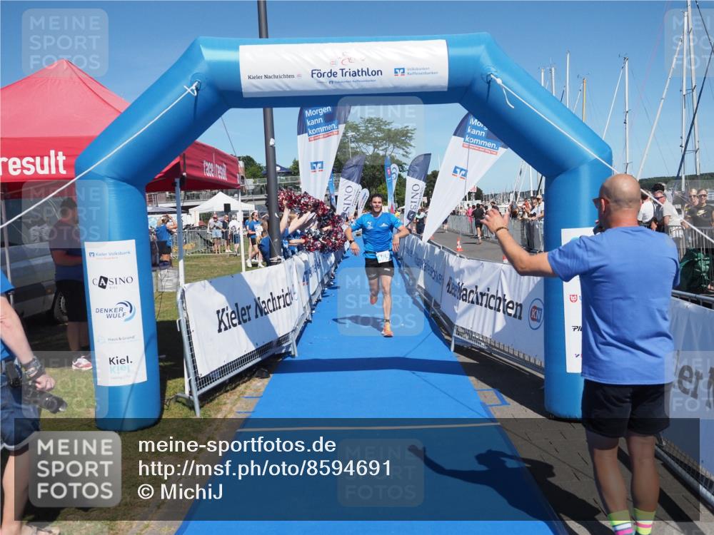 17.08.2025 - KN Förde Triathlon 2025 MichiJ http://msf.ph/oto/8594691 17.08.2025 13:55:26 Laufen 455 meine-sportfotos.de