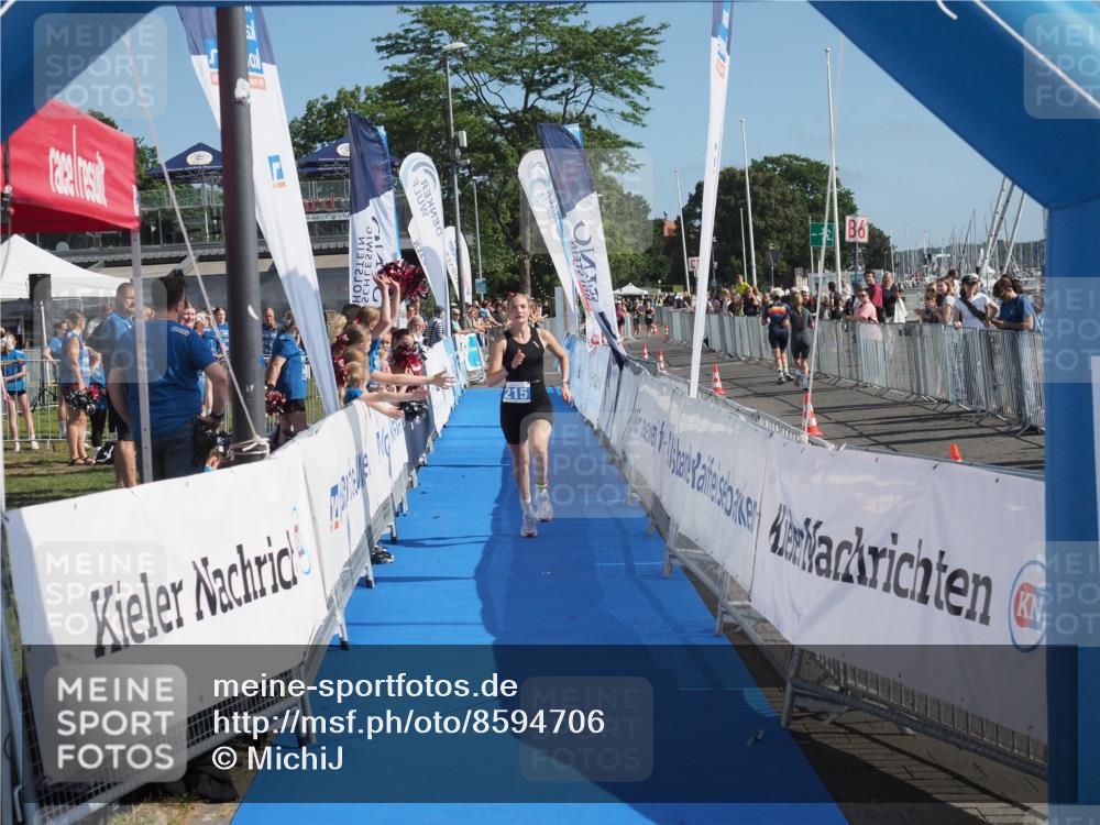 17.08.2025 - KN Förde Triathlon 2025 MichiJ http://msf.ph/oto/8594706 17.08.2025 10:38:39 Laufen 215 meine-sportfotos.de