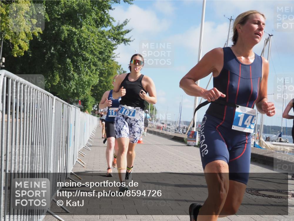 17.08.2025 - KN Förde Triathlon 2025 KatJ http://msf.ph/oto/8594726 17.08.2025 10:22:59 Laufen 107, 111, 118, 145, 249 meine-sportfotos.de