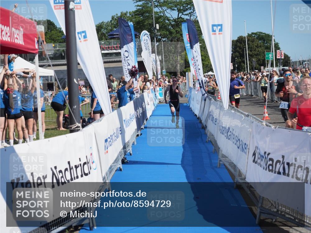 17.08.2025 - KN Förde Triathlon 2025 MichiJ http://msf.ph/oto/8594729 17.08.2025 12:03:33 Laufen 296 meine-sportfotos.de