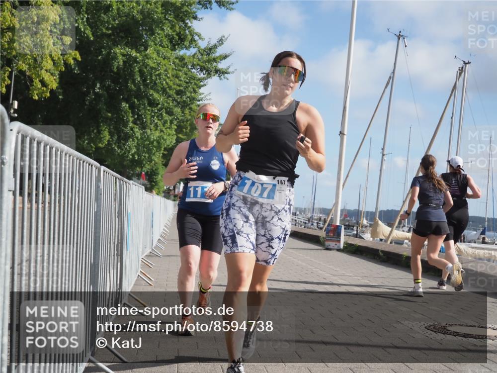 17.08.2025 - KN Förde Triathlon 2025 KatJ http://msf.ph/oto/8594738 17.08.2025 10:22:59 Laufen 107, 111, 118, 145, 249 meine-sportfotos.de