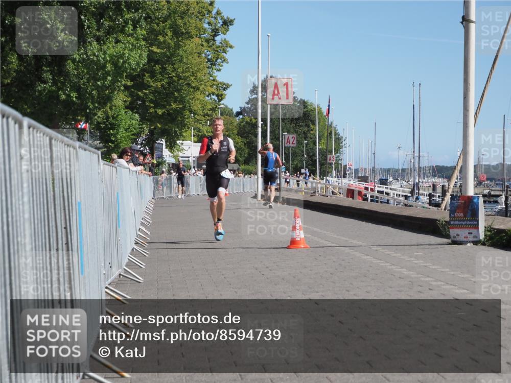 17.08.2025 - KN Förde Triathlon 2025 KatJ http://msf.ph/oto/8594739 17.08.2025 11:41:47 Laufen 389 meine-sportfotos.de