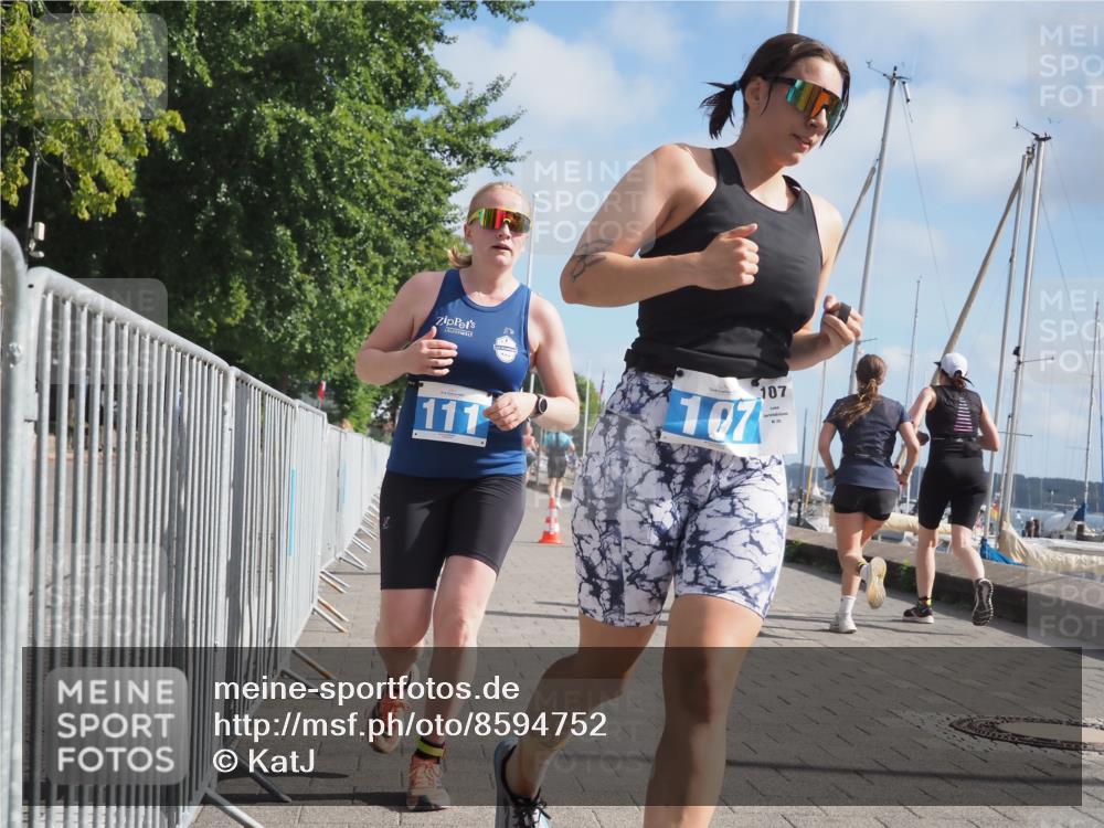 17.08.2025 - KN Förde Triathlon 2025 KatJ http://msf.ph/oto/8594752 17.08.2025 10:23:00 Laufen 107, 111, 118, 145, 249 meine-sportfotos.de