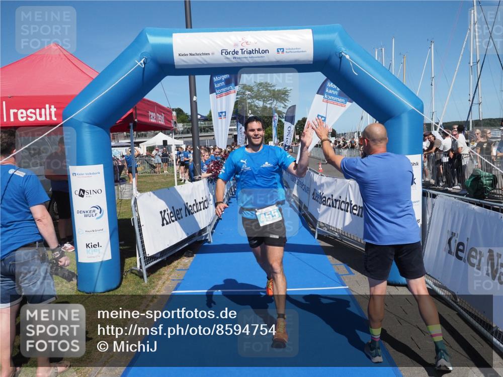 17.08.2025 - KN Förde Triathlon 2025 MichiJ http://msf.ph/oto/8594754 17.08.2025 13:55:27 Laufen 455 meine-sportfotos.de
