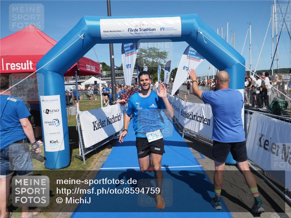 17.08.2025 - KN Förde Triathlon 2025 MichiJ http://msf.ph/oto/8594759 17.08.2025 13:55:27 Laufen 455 meine-sportfotos.de