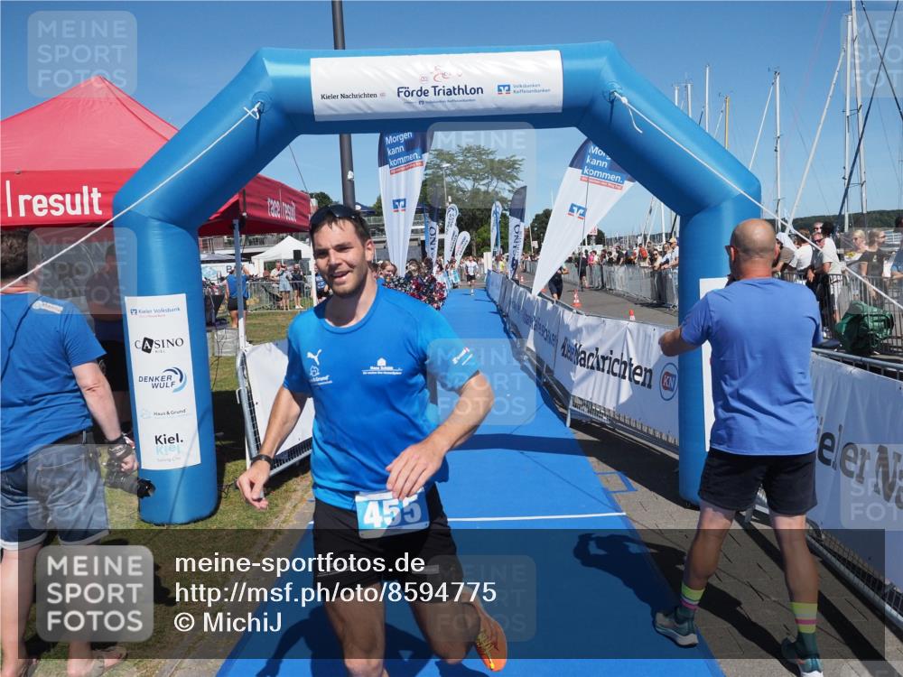 17.08.2025 - KN Förde Triathlon 2025 MichiJ http://msf.ph/oto/8594775 17.08.2025 13:55:28 Laufen 455 meine-sportfotos.de