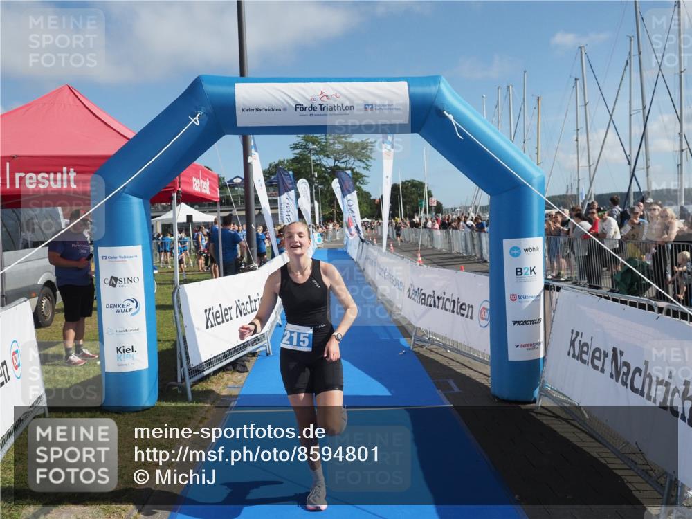 17.08.2025 - KN Förde Triathlon 2025 MichiJ http://msf.ph/oto/8594801 17.08.2025 10:38:42 Laufen 215 meine-sportfotos.de