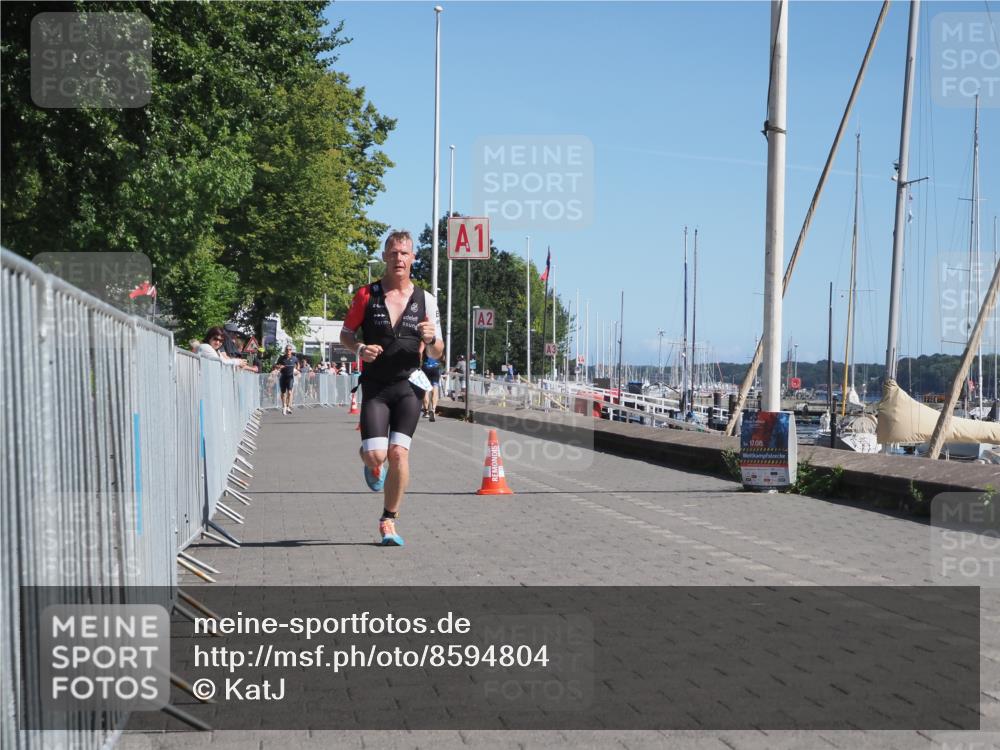 17.08.2025 - KN Förde Triathlon 2025 KatJ http://msf.ph/oto/8594804 17.08.2025 11:41:49 Laufen 389 meine-sportfotos.de