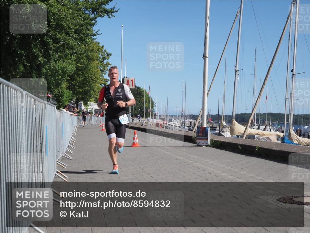 17.08.2025 - KN Förde Triathlon 2025 KatJ http://msf.ph/oto/8594832 17.08.2025 11:41:50 Laufen 389 meine-sportfotos.de