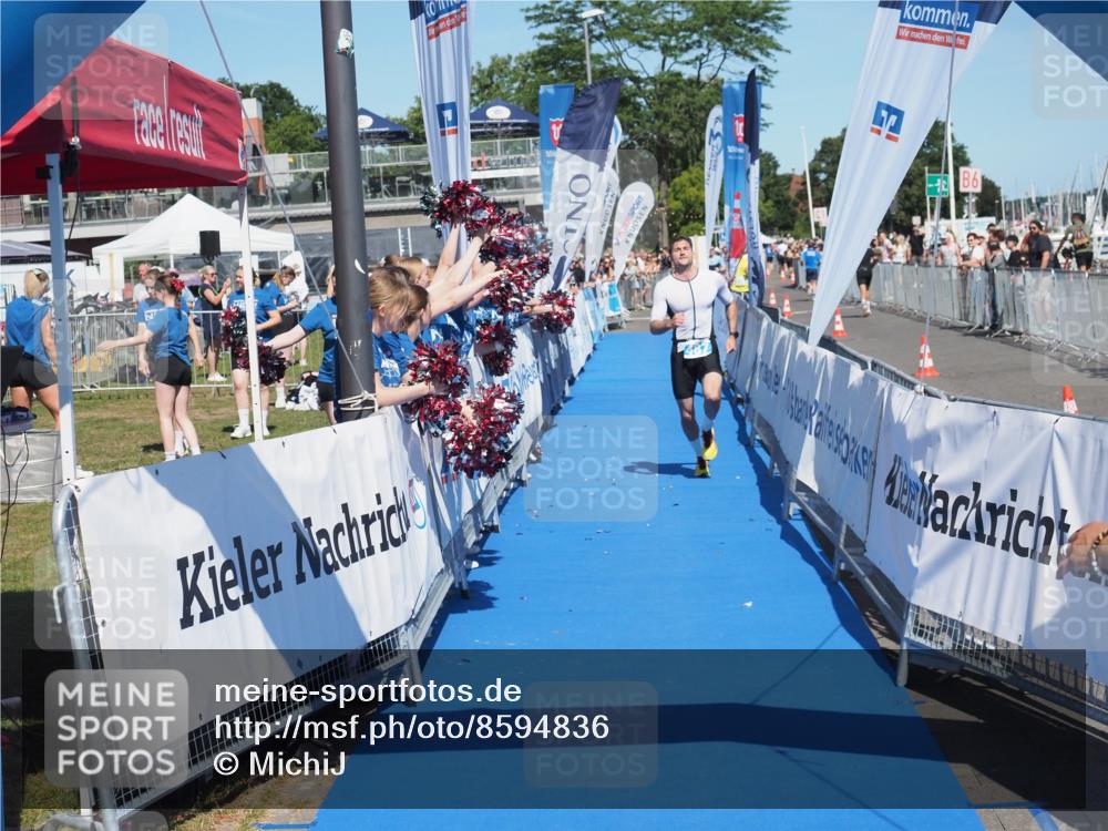 17.08.2025 - KN Förde Triathlon 2025 MichiJ http://msf.ph/oto/8594836 17.08.2025 13:55:31 Laufen 455, 487 meine-sportfotos.de