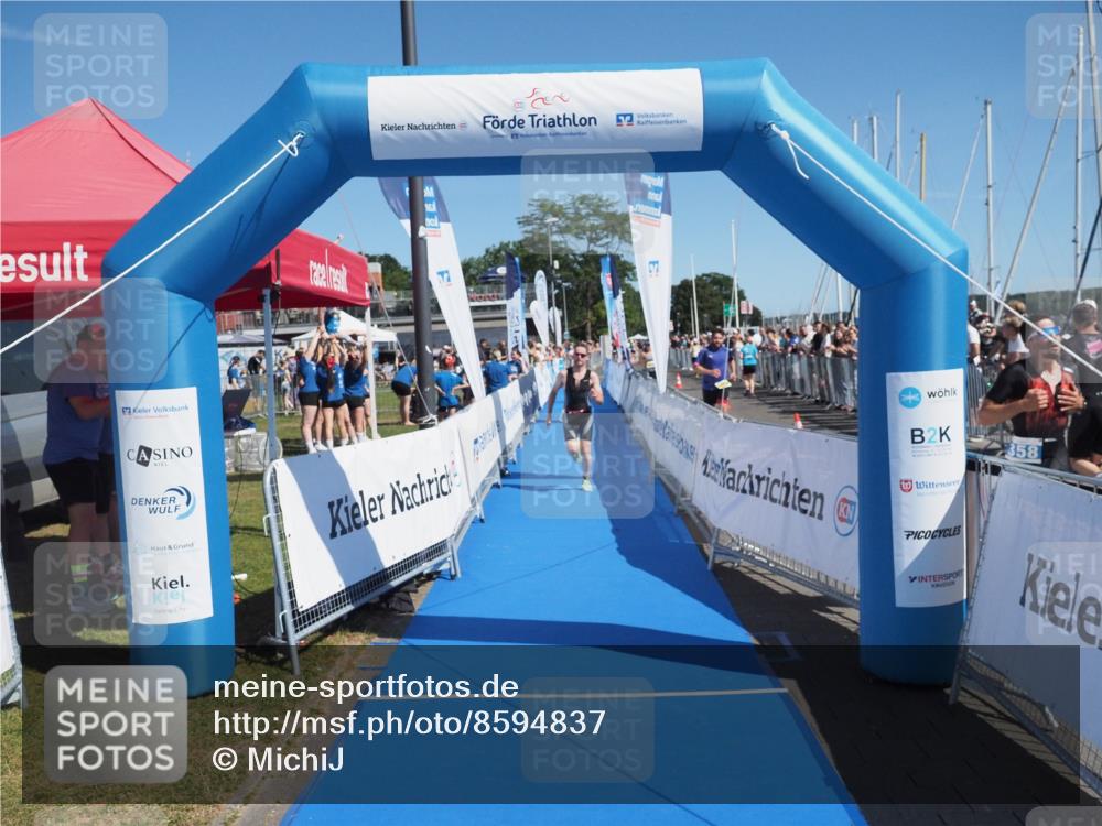 17.08.2025 - KN Förde Triathlon 2025 MichiJ http://msf.ph/oto/8594837 17.08.2025 12:03:35 Laufen 296 meine-sportfotos.de