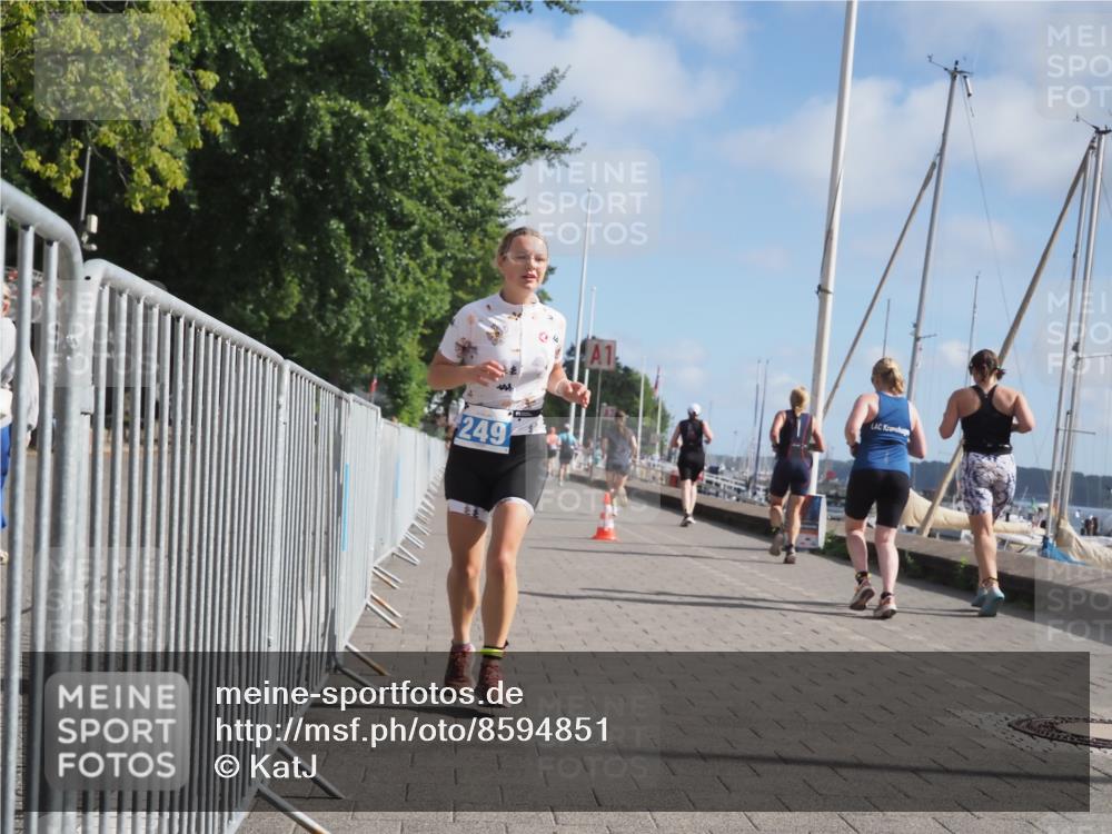 17.08.2025 - KN Förde Triathlon 2025 KatJ http://msf.ph/oto/8594851 17.08.2025 10:23:05 Laufen 118, 249 meine-sportfotos.de