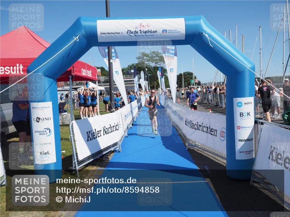 17.08.2025 - KN Förde Triathlon 2025 MichiJ http://msf.ph/oto/8594858 17.08.2025 12:03:36 Laufen 296 meine-sportfotos.de