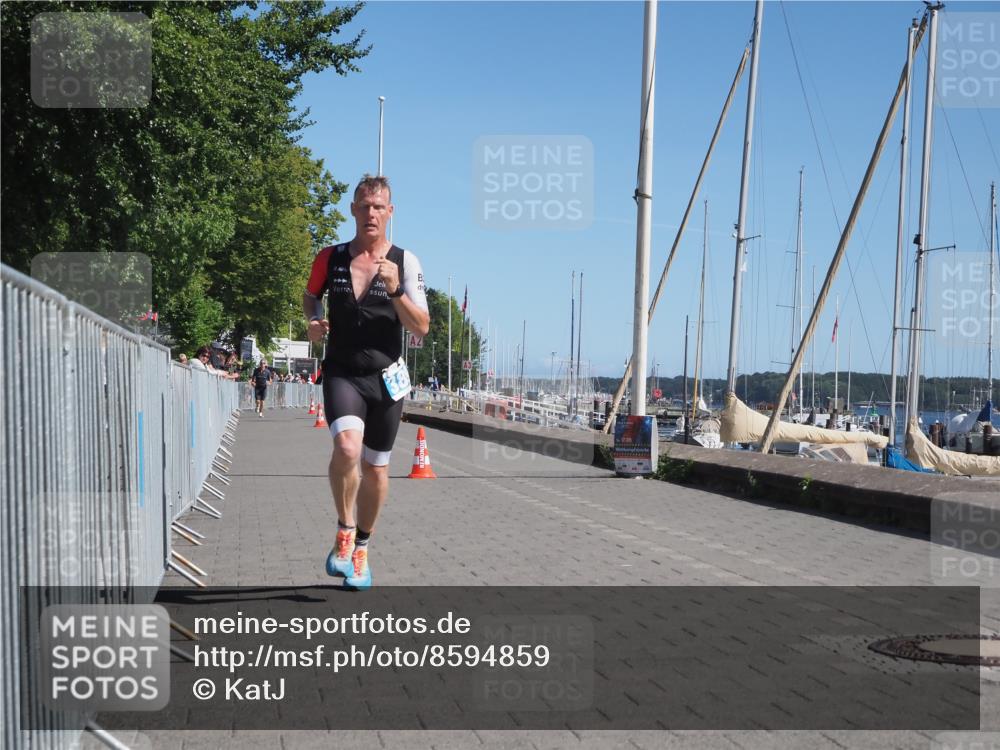 17.08.2025 - KN Förde Triathlon 2025 KatJ http://msf.ph/oto/8594859 17.08.2025 11:41:51 Laufen 389 meine-sportfotos.de