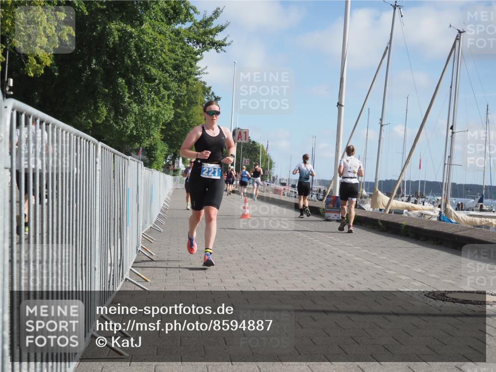 17.08.2025 - KN Förde Triathlon 2025 KatJ http://msf.ph/oto/8594887 17.08.2025 10:23:14 Laufen 164, 221 meine-sportfotos.de