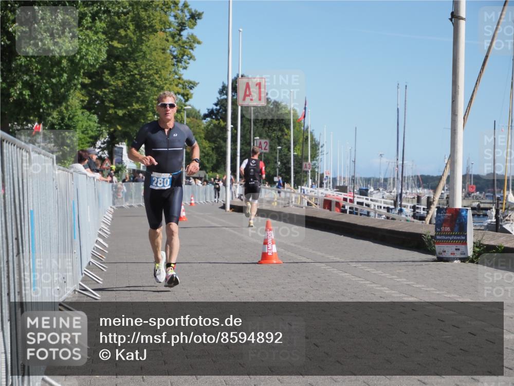 17.08.2025 - KN Förde Triathlon 2025 KatJ http://msf.ph/oto/8594892 17.08.2025 11:42:04 Laufen 280 meine-sportfotos.de