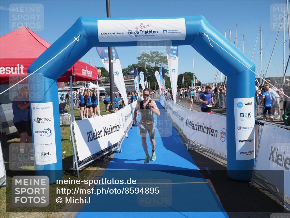 17.08.2025 - KN Förde Triathlon 2025 MichiJ http://msf.ph/oto/8594895 17.08.2025 12:03:37 Laufen 296 meine-sportfotos.de