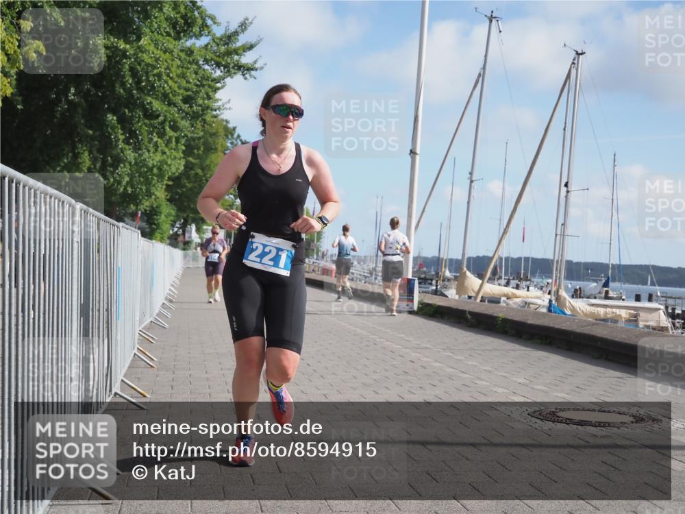 17.08.2025 - KN Förde Triathlon 2025 KatJ http://msf.ph/oto/8594915 17.08.2025 10:23:15 Laufen 164, 221 meine-sportfotos.de