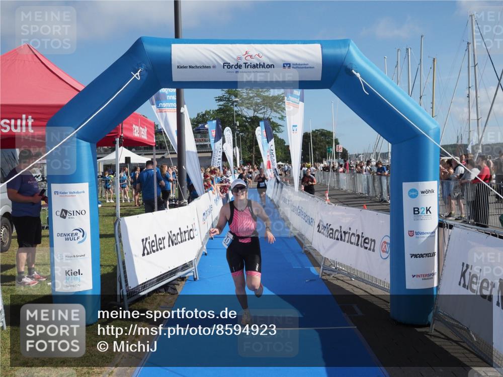 17.08.2025 - KN Förde Triathlon 2025 MichiJ http://msf.ph/oto/8594923 17.08.2025 10:39:03 Laufen 120, 223, 254 meine-sportfotos.de