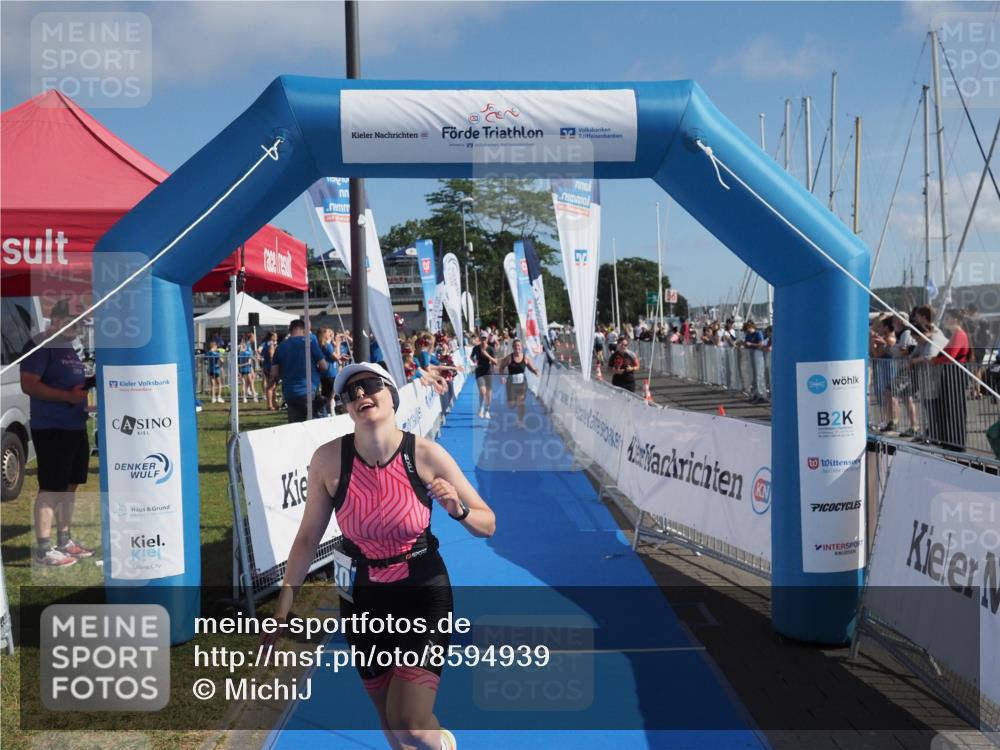 17.08.2025 - KN Förde Triathlon 2025 MichiJ http://msf.ph/oto/8594939 17.08.2025 10:39:03 Laufen 120, 223, 254 meine-sportfotos.de