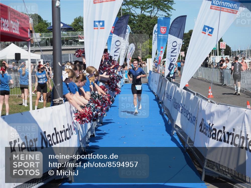 17.08.2025 - KN Förde Triathlon 2025 MichiJ http://msf.ph/oto/8594957 17.08.2025 13:56:13 Laufen 498 meine-sportfotos.de