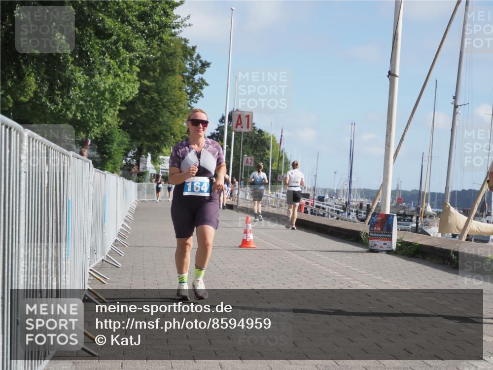17.08.2025 - KN Förde Triathlon 2025 KatJ http://msf.ph/oto/8594959 17.08.2025 10:23:20 Laufen 164 meine-sportfotos.de