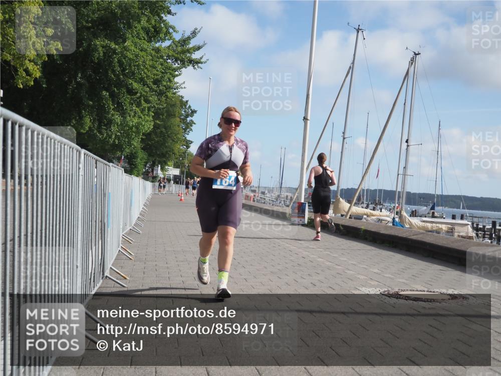 17.08.2025 - KN Förde Triathlon 2025 KatJ http://msf.ph/oto/8594971 17.08.2025 10:23:21 Laufen 164 meine-sportfotos.de