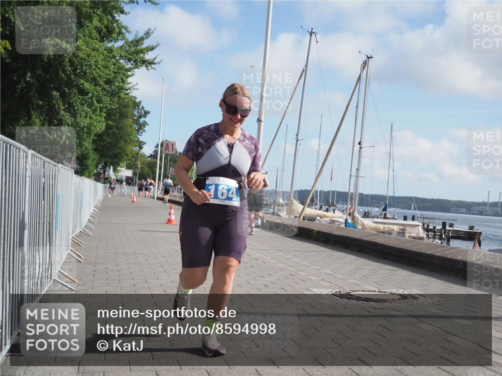 17.08.2025 - KN Förde Triathlon 2025 KatJ http://msf.ph/oto/8594998 17.08.2025 10:23:22 Laufen 164 meine-sportfotos.de