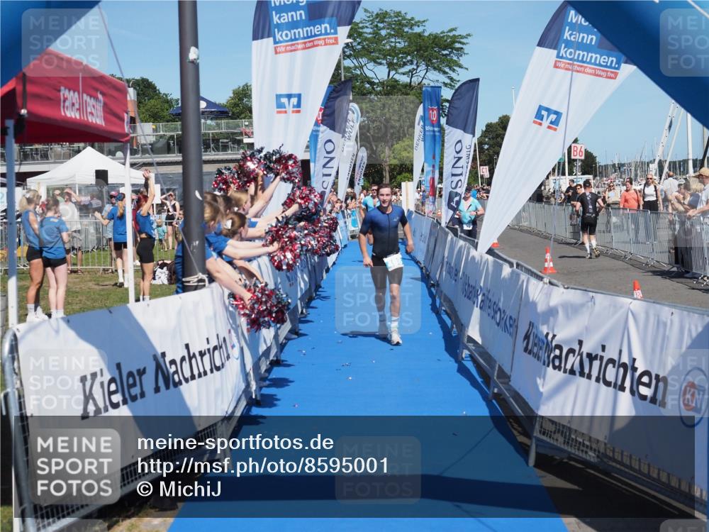 17.08.2025 - KN Förde Triathlon 2025 MichiJ http://msf.ph/oto/8595001 17.08.2025 13:56:14 Laufen 498 meine-sportfotos.de