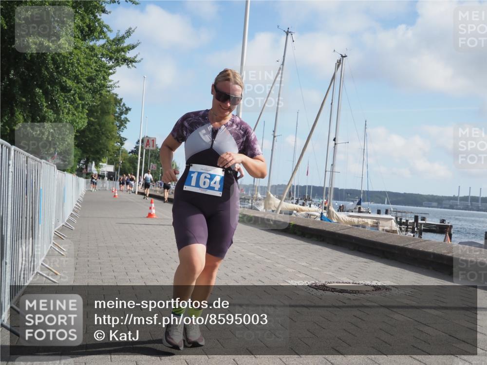 17.08.2025 - KN Förde Triathlon 2025 KatJ http://msf.ph/oto/8595003 17.08.2025 10:23:22 Laufen 164 meine-sportfotos.de