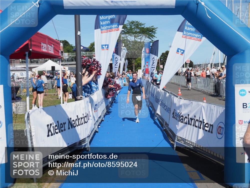 17.08.2025 - KN Förde Triathlon 2025 MichiJ http://msf.ph/oto/8595024 17.08.2025 13:56:15 Laufen 498 meine-sportfotos.de