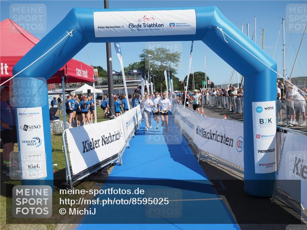 17.08.2025 - KN Förde Triathlon 2025 MichiJ http://msf.ph/oto/8595025 17.08.2025 12:03:57 Laufen 608 meine-sportfotos.de