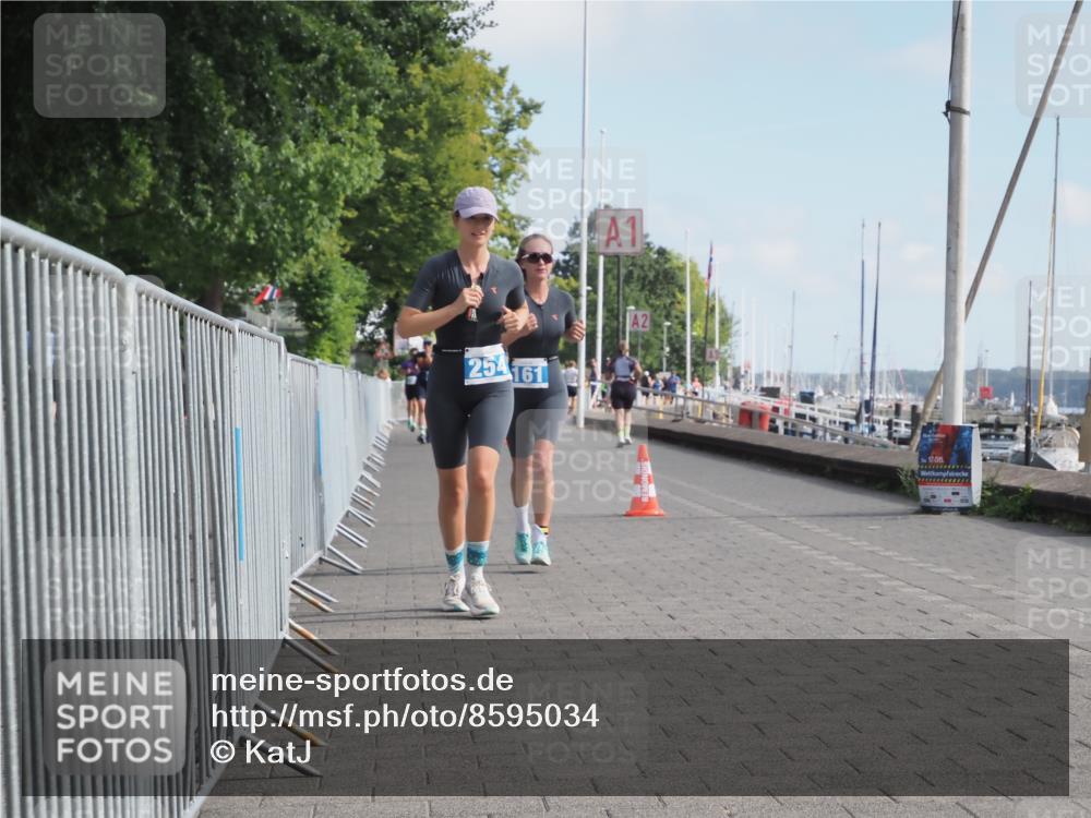 17.08.2025 - KN Förde Triathlon 2025 KatJ http://msf.ph/oto/8595034 17.08.2025 10:23:41 Laufen 161, 254 meine-sportfotos.de