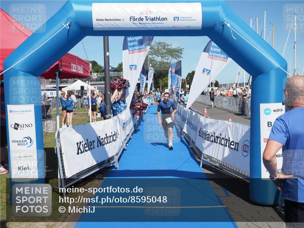 17.08.2025 - KN Förde Triathlon 2025 MichiJ http://msf.ph/oto/8595048 17.08.2025 13:56:15 Laufen 498 meine-sportfotos.de