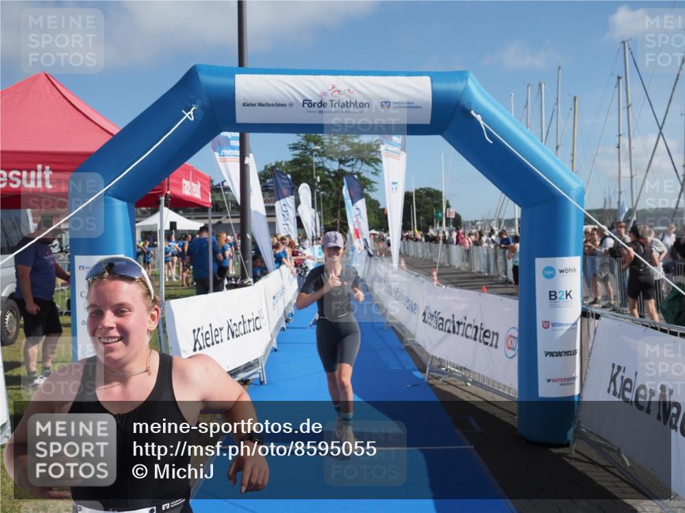 17.08.2025 - KN Förde Triathlon 2025 MichiJ http://msf.ph/oto/8595055 17.08.2025 10:39:08 Laufen 120, 223, 254 meine-sportfotos.de