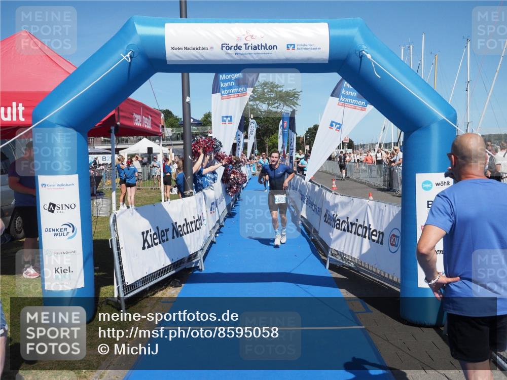 17.08.2025 - KN Förde Triathlon 2025 MichiJ http://msf.ph/oto/8595058 17.08.2025 13:56:15 Laufen 498 meine-sportfotos.de