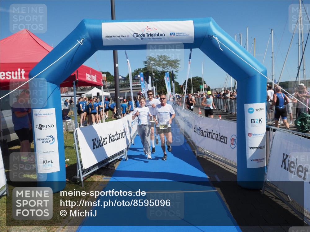 17.08.2025 - KN Förde Triathlon 2025 MichiJ http://msf.ph/oto/8595096 17.08.2025 12:03:59 Laufen 307, 608 meine-sportfotos.de