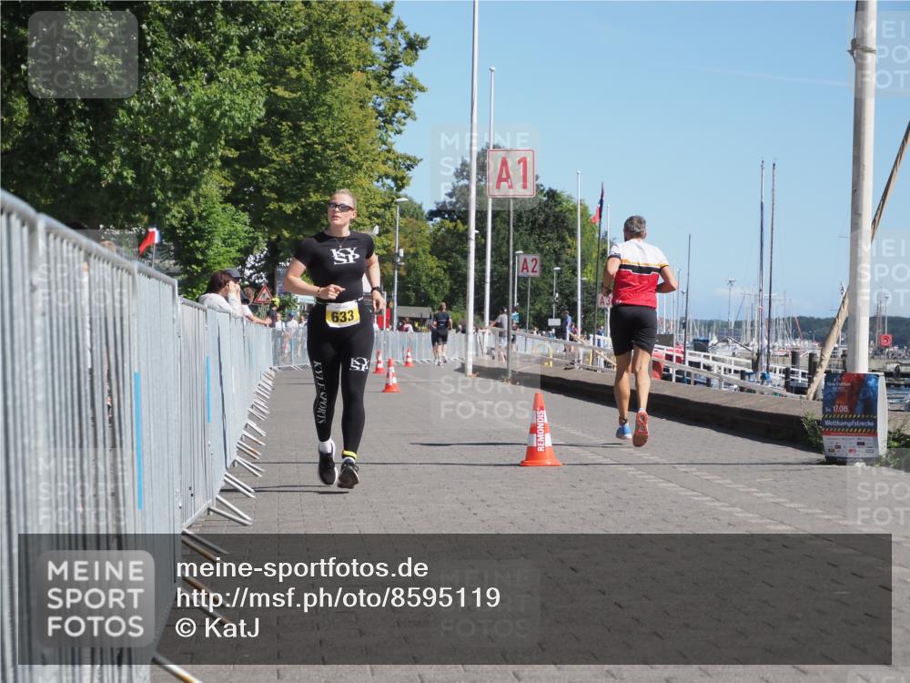17.08.2025 - KN Förde Triathlon 2025 KatJ http://msf.ph/oto/8595119 17.08.2025 11:42:35 Laufen 633 meine-sportfotos.de