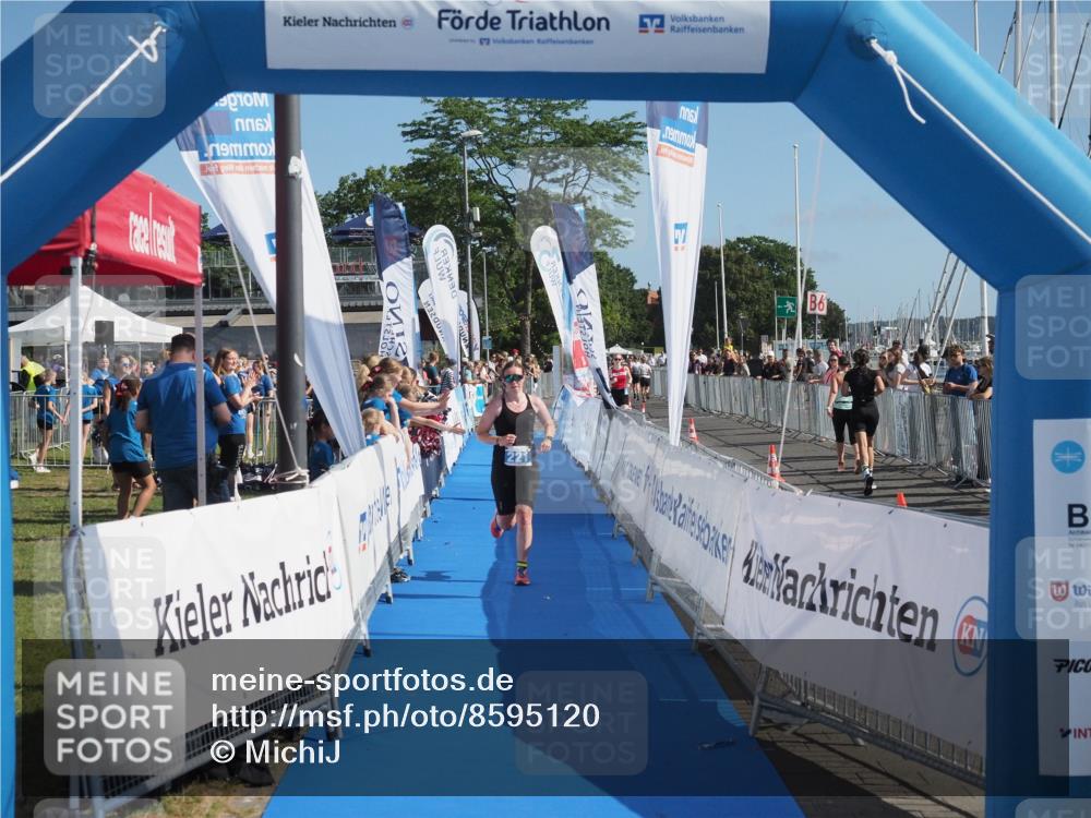 17.08.2025 - KN Förde Triathlon 2025 MichiJ http://msf.ph/oto/8595120 17.08.2025 10:39:13 Laufen 221, 254 meine-sportfotos.de
