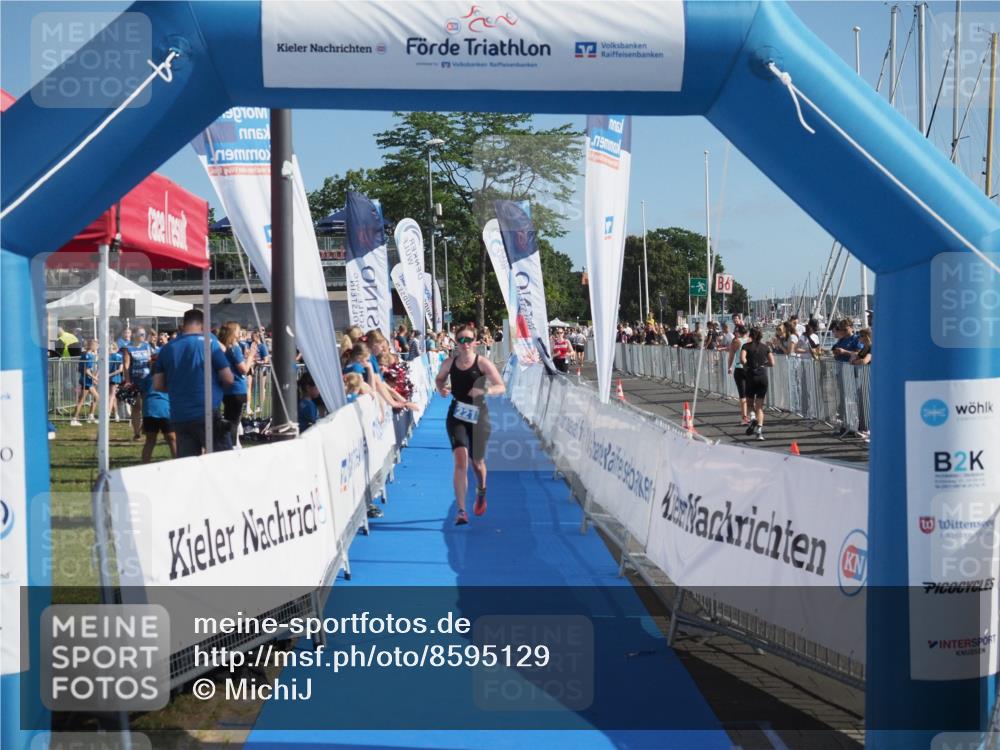 17.08.2025 - KN Förde Triathlon 2025 MichiJ http://msf.ph/oto/8595129 17.08.2025 10:39:13 Laufen 221, 254 meine-sportfotos.de