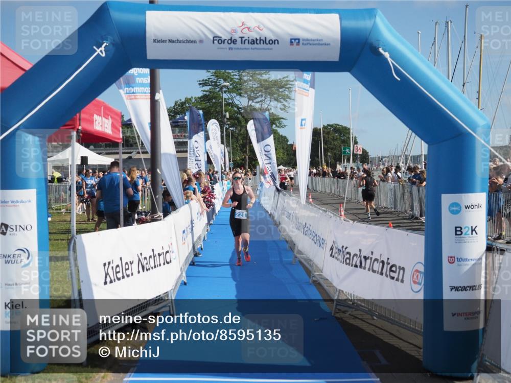 17.08.2025 - KN Förde Triathlon 2025 MichiJ http://msf.ph/oto/8595135 17.08.2025 10:39:13 Laufen 221, 254 meine-sportfotos.de